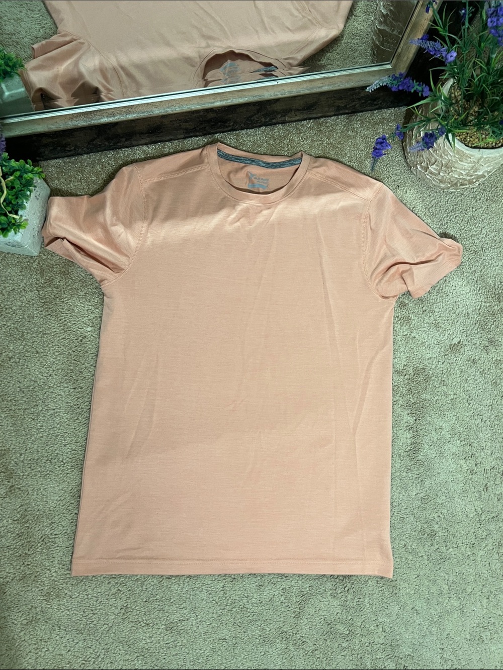 2 Old Navy Men's Crew Neck T-Shirts - Picture 2 of 5